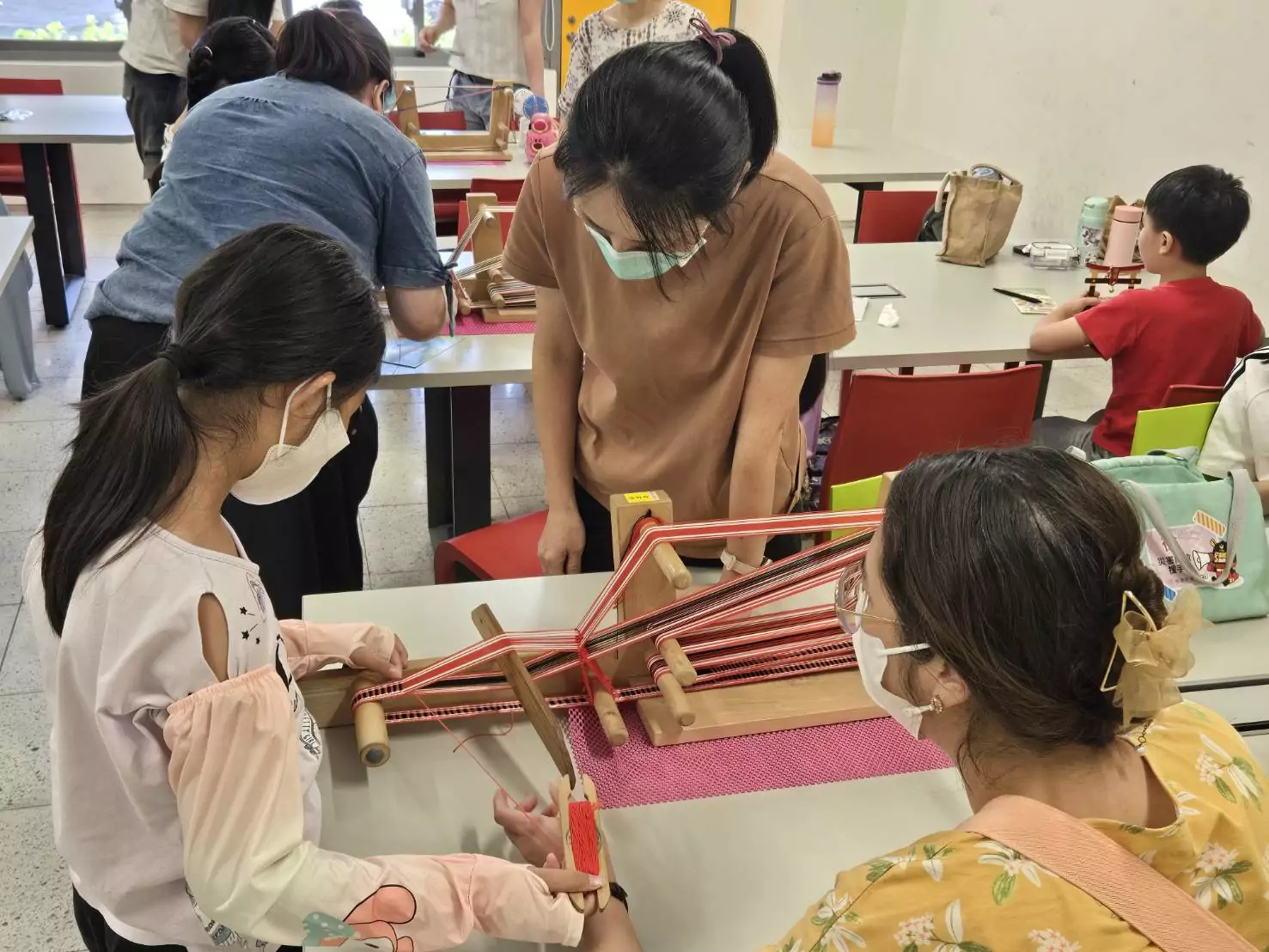 桃園家庭教育中心親子共學活動報名開跑 聚焦原民文化與數位教養 桃園家庭教育中心親子共學活動報名開跑 聚焦原民文化與數位教養