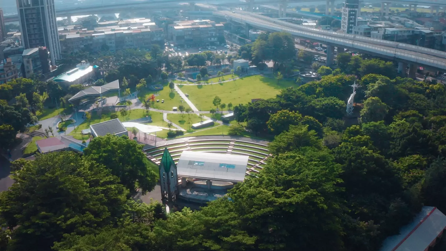 「昇陽匯翠」板橋江子翠萬坪音樂公園首排 住進國際奢綠 011