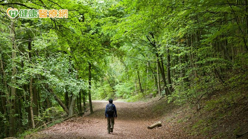 想過輕鬆人生?學會「這1件事」把多餘的都放下 想過輕鬆人生?學會「這1件事」把多餘的都放下