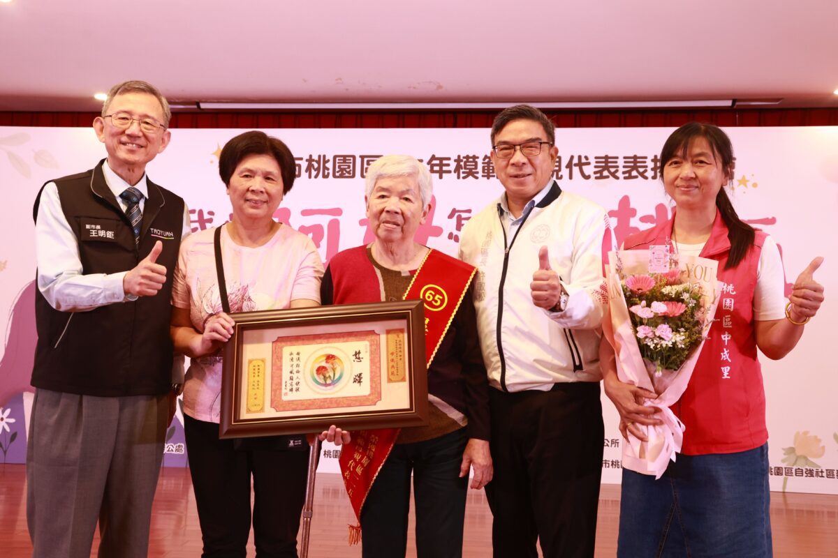 08beb5ee 33a2 4e43 adb0 4f039db01610