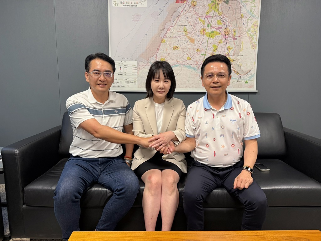 防空降搶大餅!謝衣鳳出招發聯合聲明 喊話鄭麗文「在地徵召」 防空降搶大餅!謝衣鳳出招發聯合聲明 喊話鄭麗文「在地徵召」