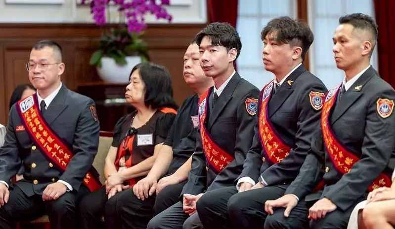 首屆「十大生命救援獎」揭曉!桃園消防楊尚樵專業表現獲肯定 首屆「十大生命救援獎」揭曉!桃園消防楊尚樵專業表現獲肯定