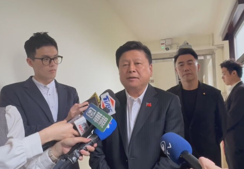 軍購朝野再協商!傅崐萁喊充實國防:美國有給發價書藍營全力支持 軍購朝野再協商!傅崐萁喊充實國防:美國有給發價書藍營全力支持