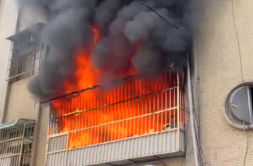 龜山幸福九街火警！38歲女失去呼吸心跳送醫搶救中