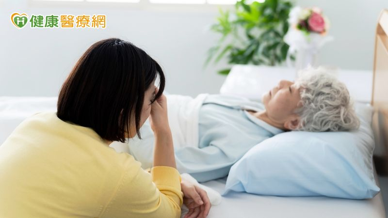 互助喘息新制上路!「顧一換二」長照新模式 減輕家庭照顧壓力 互助喘息新制上路!「顧一換二」長照新模式 減輕家庭照顧壓力