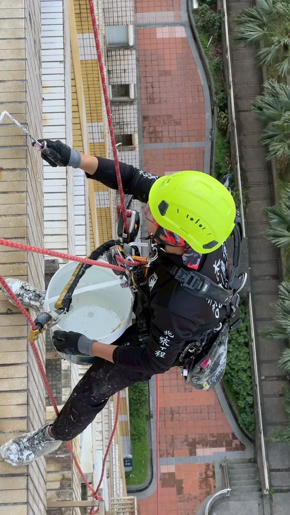 兆杰防水工程強勢崛起 專精高空外牆技術 打造建築防水安全新標準 24727