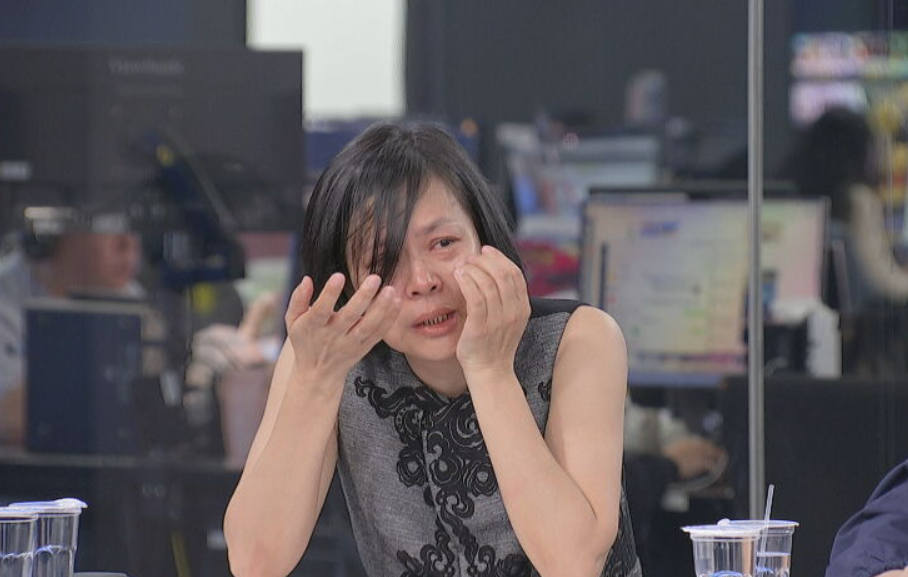 張益贍抱不平發聲!李貞秀節目中落淚致謝 盼爭議不牽連柯文哲 張益贍抱不平發聲!李貞秀節目中落淚致謝 盼爭議不牽連柯文哲