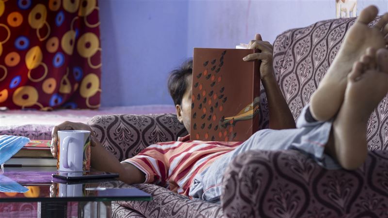 千萬級主管從職場巔峰到在家無所事事 專家:人際關係才是長久之計 千萬級主管從職場巔峰到在家無所事事 專家:人際關係才是長久之計