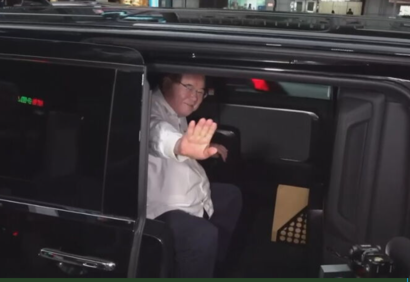 新北警關切座車遭裝追蹤器 李乾龍婉拒報案:很久的事 新北警關切座車遭裝追蹤器 李乾龍婉拒報案:很久的事