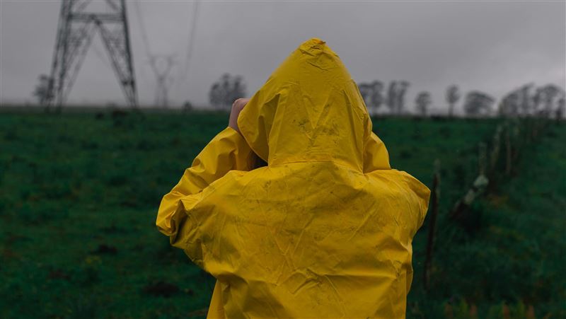 輕便雨衣丟回收恐挨罰!關鍵在「材質」 輕便雨衣丟回收恐挨罰!關鍵在「材質」