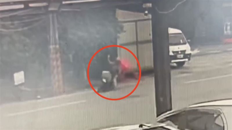 中壢外送員遭水泥車輾斃 AI分析生前「最後一舉」 中壢外送員遭水泥車輾斃 AI分析生前「最後一舉」