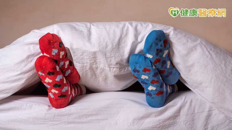 輾轉反側?美國專家:穿1物可能睡更好 研究顯示較快入眠 輾轉反側?美國專家:穿1物可能睡更好 研究顯示較快入眠