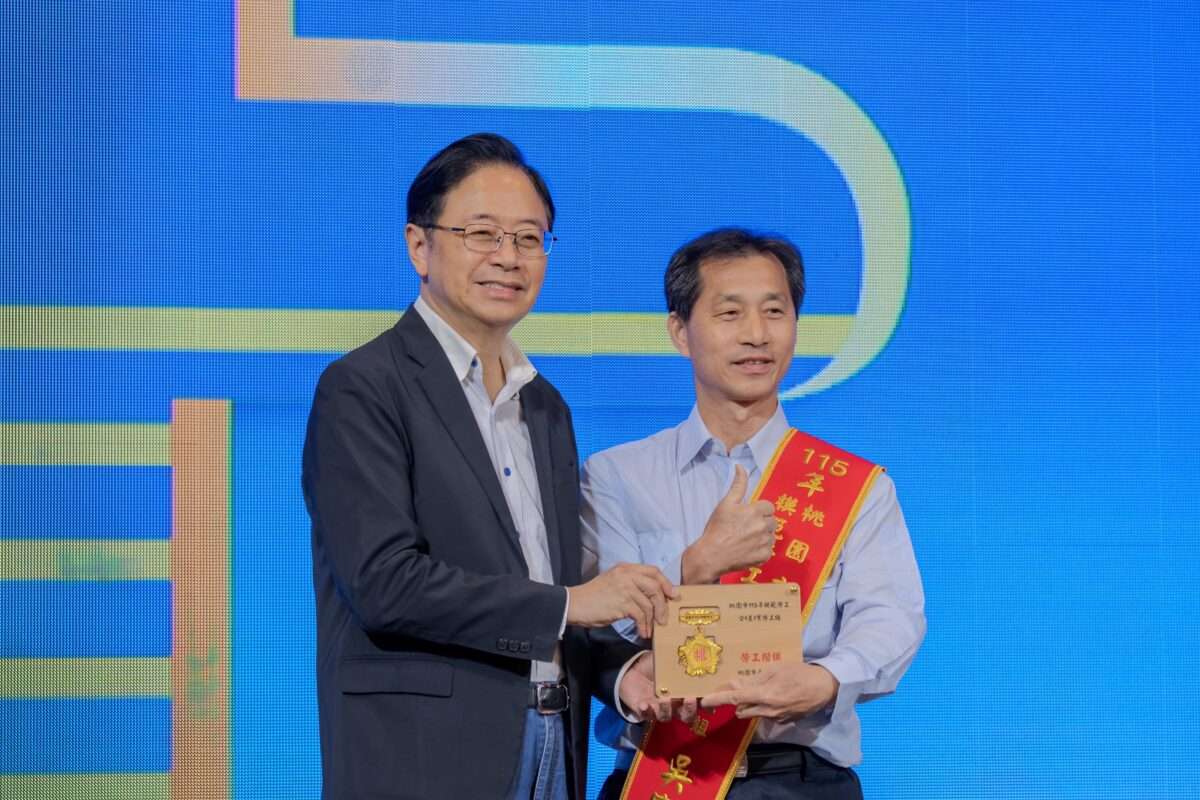 677bdf9c 6150 4e50 81e9 924bc83a4b8c