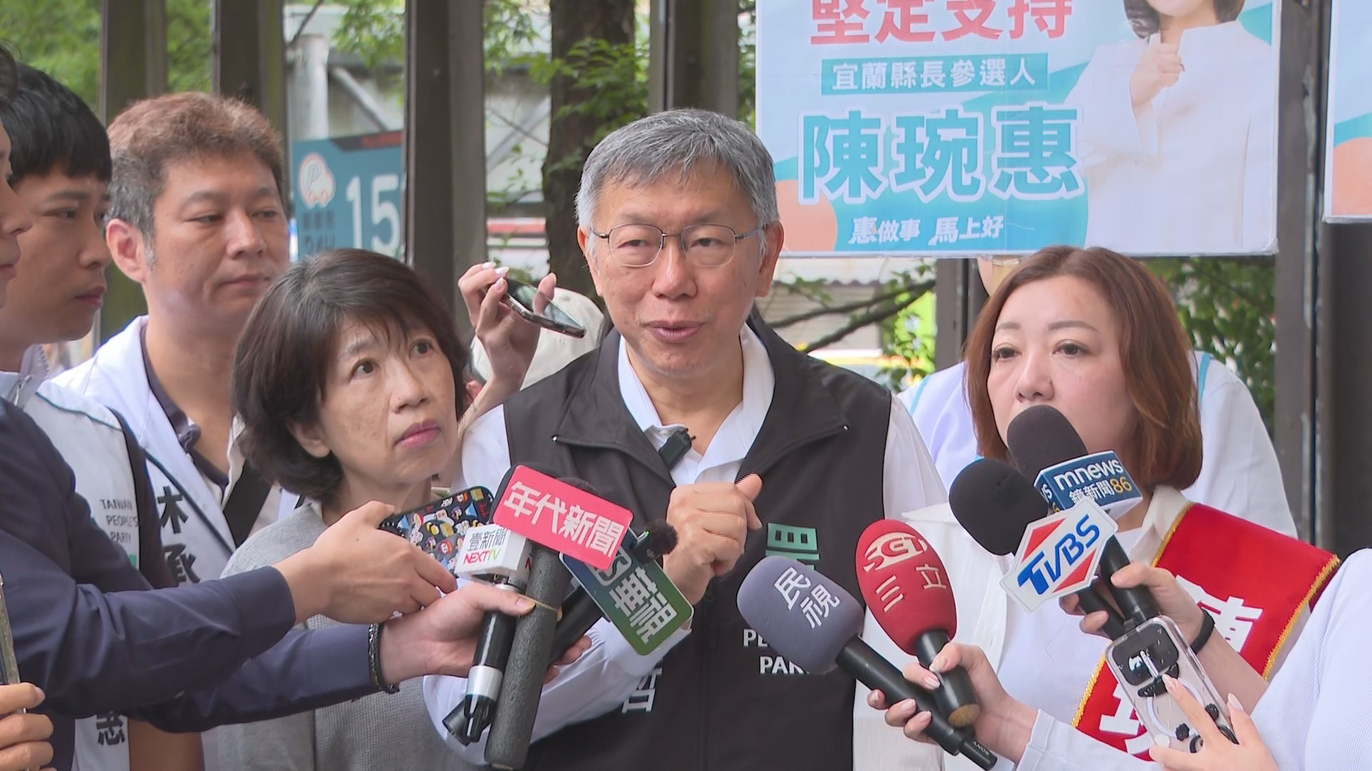 柯文哲深夜探視惹議 新光醫院挺醫護:醫病溝通建議於日間進行 柯文哲深夜探視惹議 新光醫院挺醫護:醫病溝通建議於日間進行