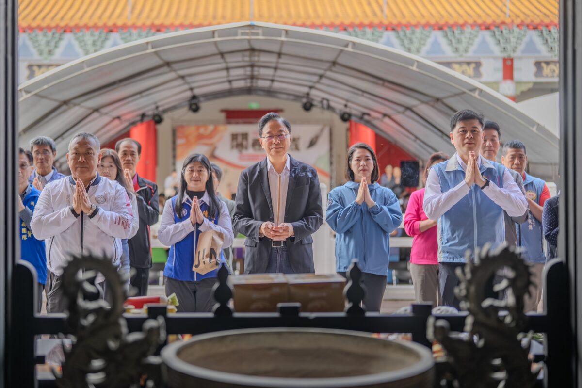 9542d179 96b4 4f7c 83d4 7119863a4b16