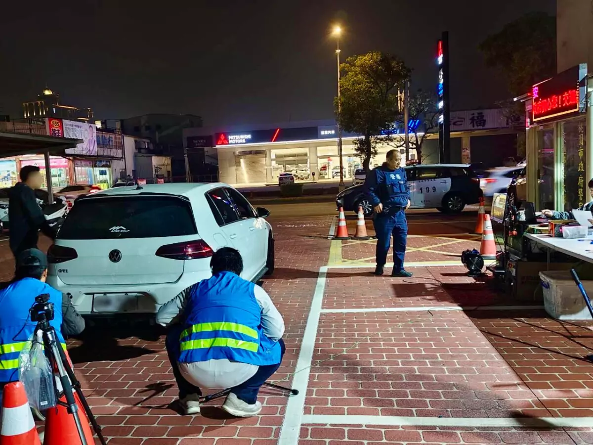 龍潭環警監深夜聯手加強取締 6車噪音超標裁罰逾2萬元 S 11788310