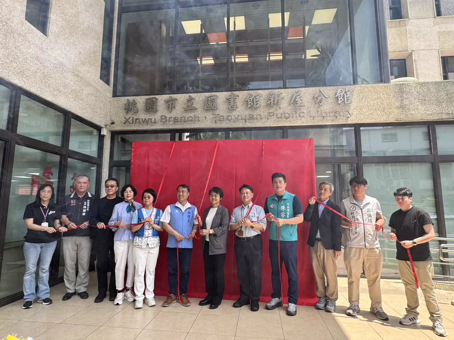 桃園新屋圖書館啟動空間重塑暨設備更新 貼近客庄日常生活需求 S 57114727