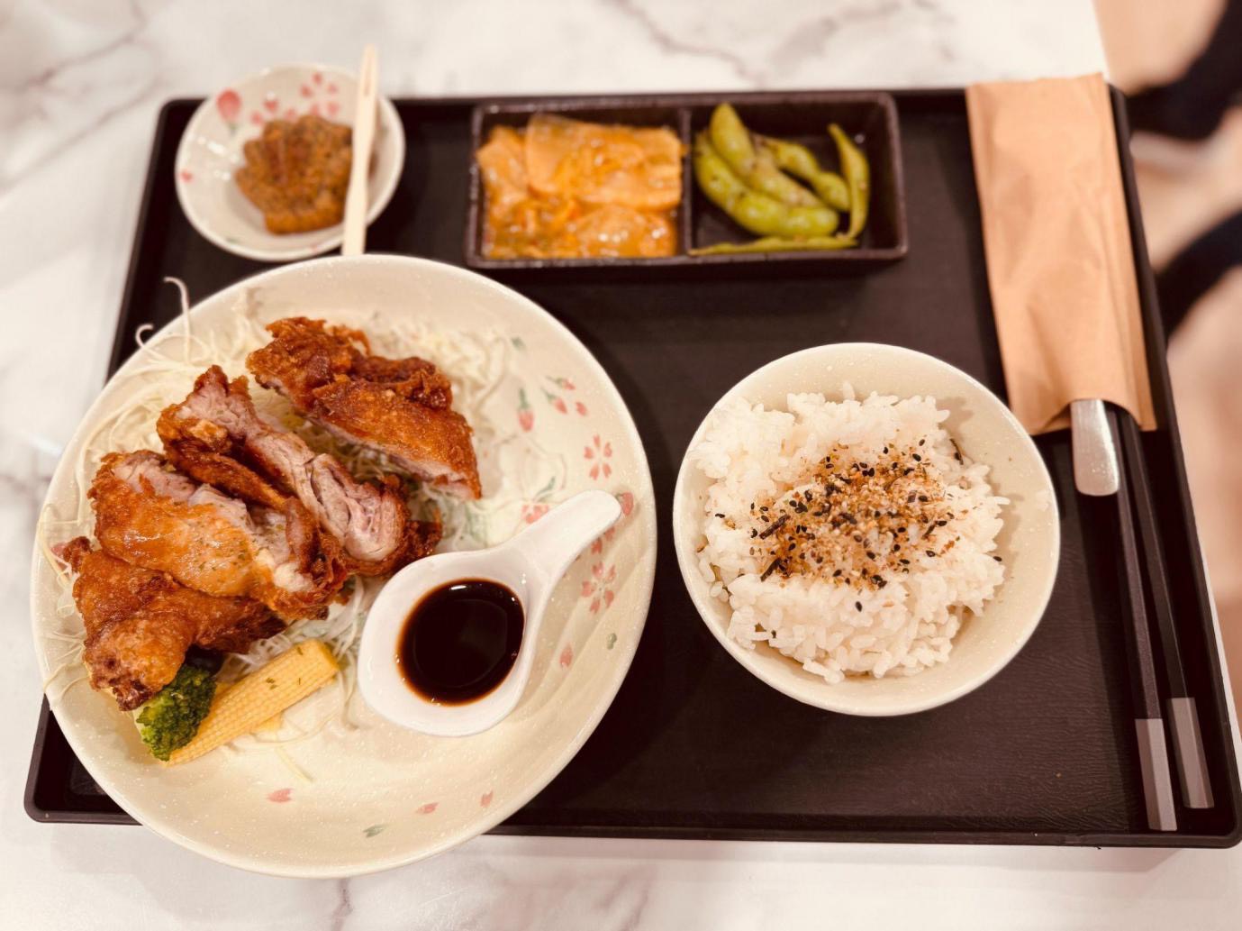 板橋林家花園早午餐新選擇!從雞湯鍋到甜點一次滿足 板橋林家花園早午餐新選擇!從雞湯鍋到甜點一次滿足