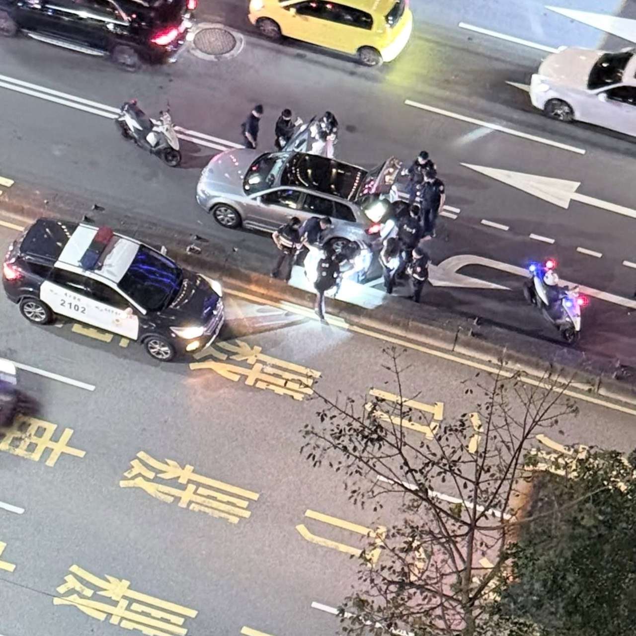 預判了你的逃亡!通緝男桃園街頭狂飆 衝國道前栽進警網 預判了你的逃亡!通緝男桃園街頭狂飆 衝國道前栽進警網