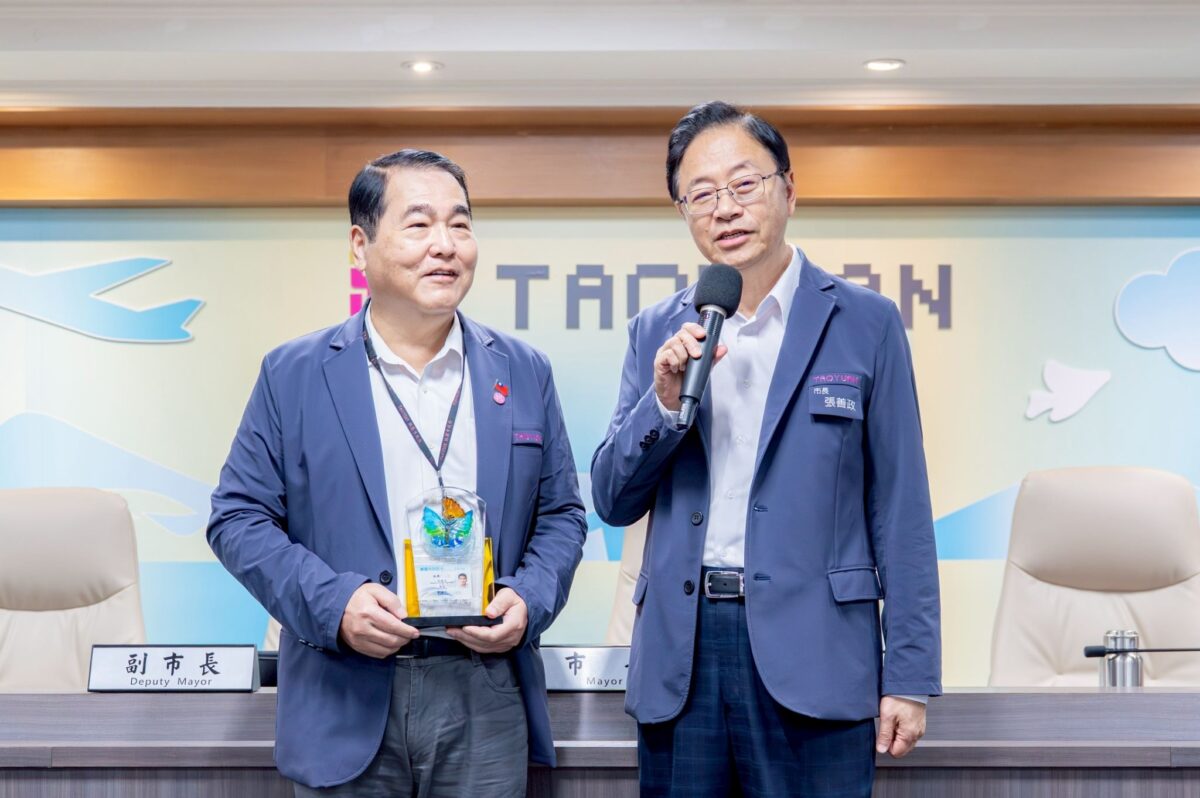 b05c37a2 0a83 4cd5 a5e5 eea21b0db45b