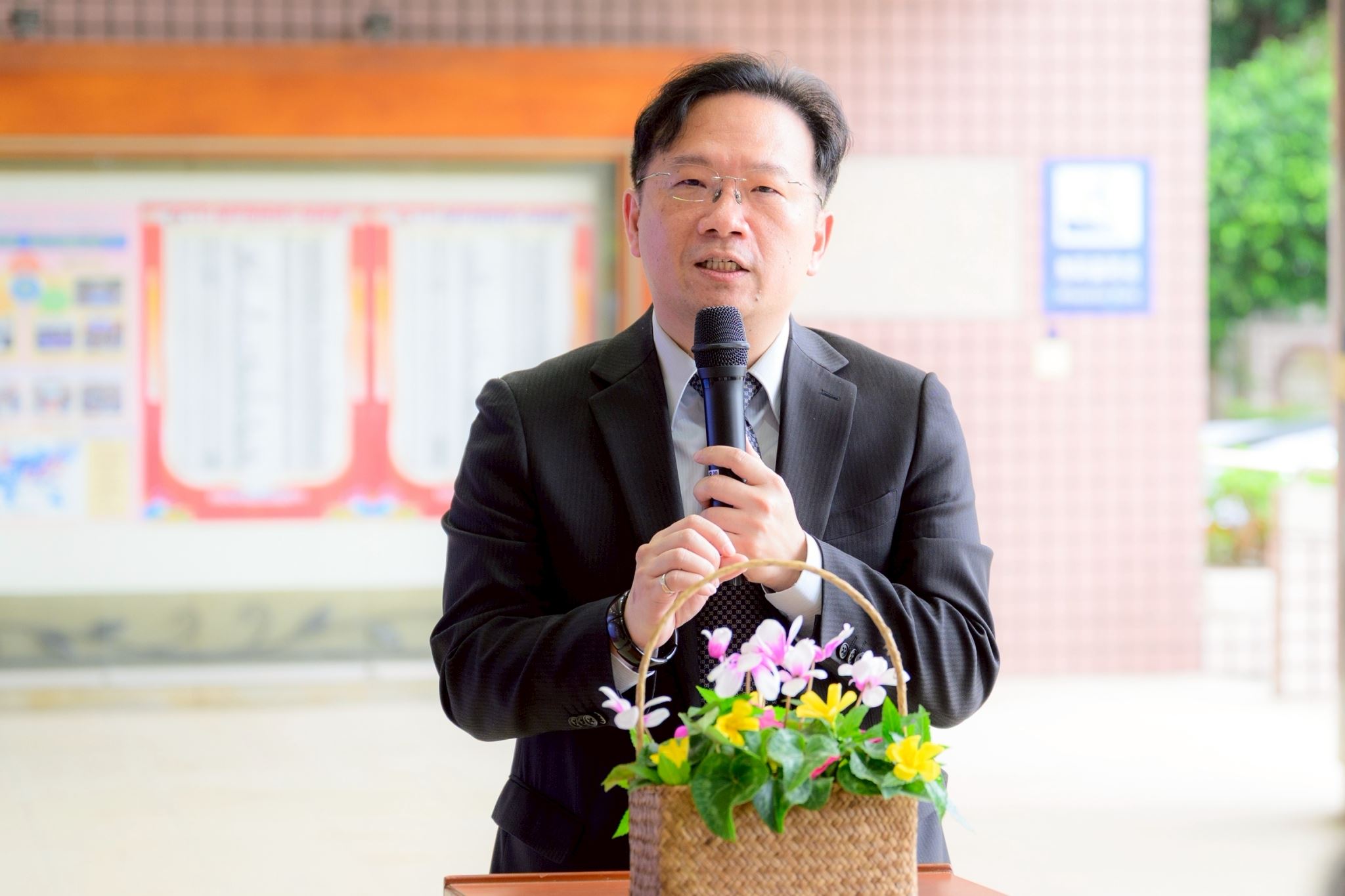 de4ffc8c 3084 4f03 b560 80e7db4e20dd