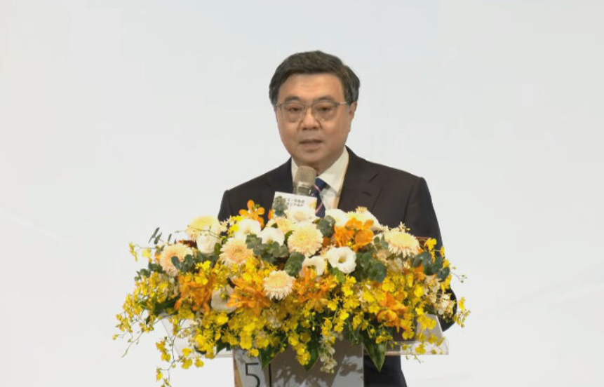 卓榮泰出席模範勞工表揚 承諾明年最低工資突破3萬元 卓榮泰出席模範勞工表揚 承諾明年最低工資突破3萬元