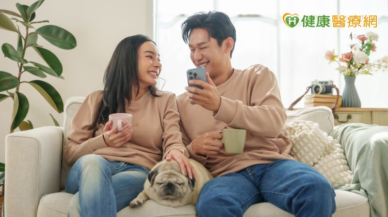 人在身旁心卻漸行漸遠?5個小習慣讓愛長久 心理師:別把對方當唯一 人在身旁心卻漸行漸遠?5個小習慣讓愛長久 心理師:別把對方當唯一