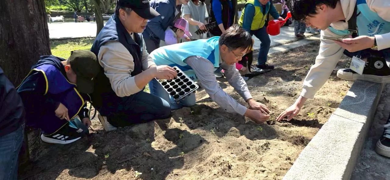 桃園首座濱海植物園在新屋!海資處攜手企業投入植栽復育 thgte