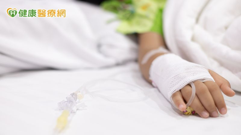 7歲金鐘得主罹「急性壞死性腦病變」離世 急診醫揭疾病警訊 7歲金鐘得主罹「急性壞死性腦病變」離世 急診醫揭疾病警訊