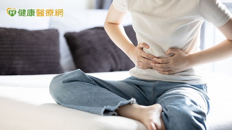 女性下腹痛勿輕忽!骨盆腔發炎恐影響生育 性伴侶也要同步治療 女性下腹痛勿輕忽!骨盆腔發炎恐影響生育 性伴侶也要同步治療