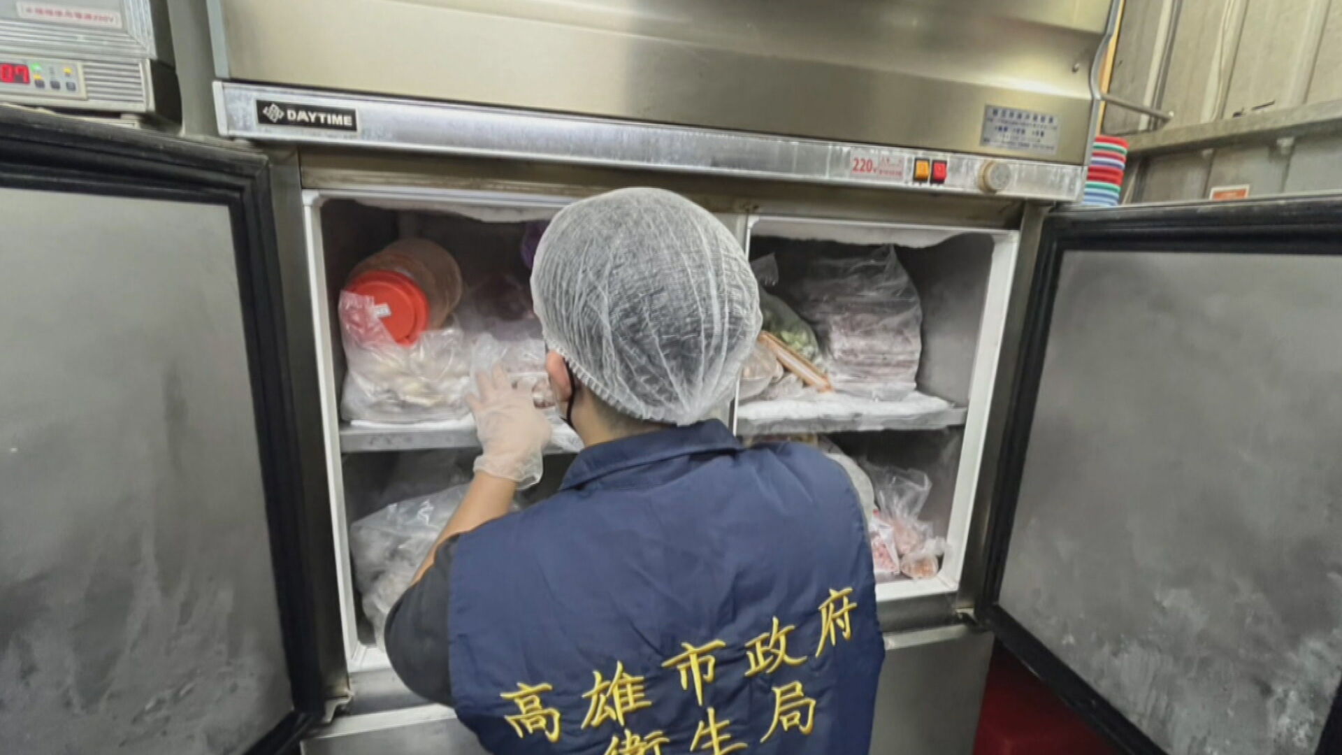 母親節大餐吃完上吐下瀉!高雄9人疑食物中毒 餐廳停業2天 母親節大餐吃完上吐下瀉!高雄9人疑食物中毒 餐廳停業2天