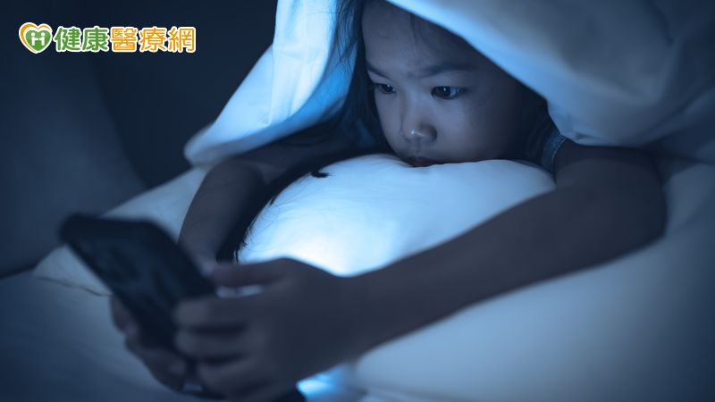近七成「兒少性剝削」運用網路犯罪 「遊戲裝備」成誘餌! 近七成「兒少性剝削」運用網路犯罪 「遊戲裝備」成誘餌!