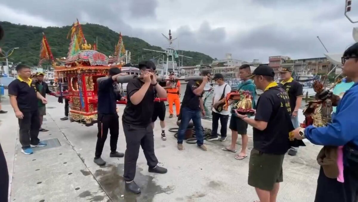 永源媽祖號環臺會香歸來 大園警護駕交通維安零事故 455066 0