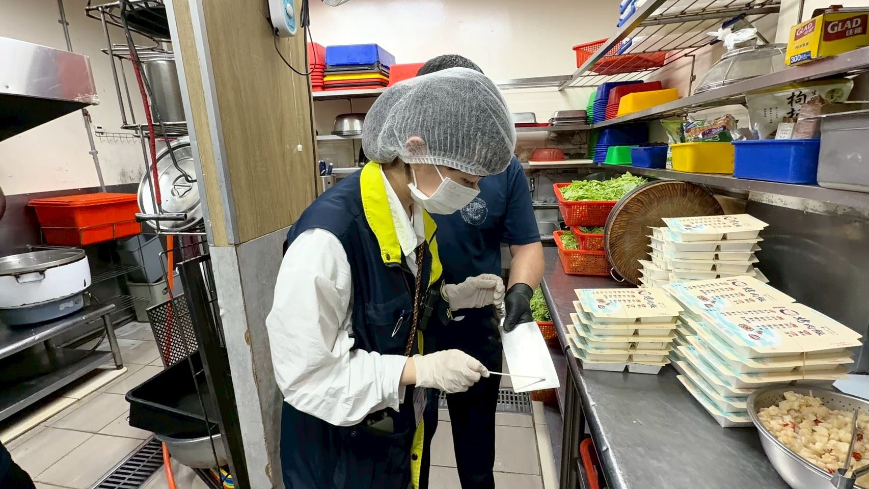 上野烤肉飯食安案155人中標 檢出金黃色葡萄球菌、腸毒素遭送辦 上野烤肉飯食安案155人中標 檢出金黃色葡萄球菌、腸毒素遭送辦