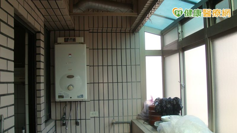 「陽台加窗」恐釀一氧化碳中毒!醫揭3大迷思 教4求助關鍵 「陽台加窗」恐釀一氧化碳中毒!醫揭3大迷思 教4求助關鍵