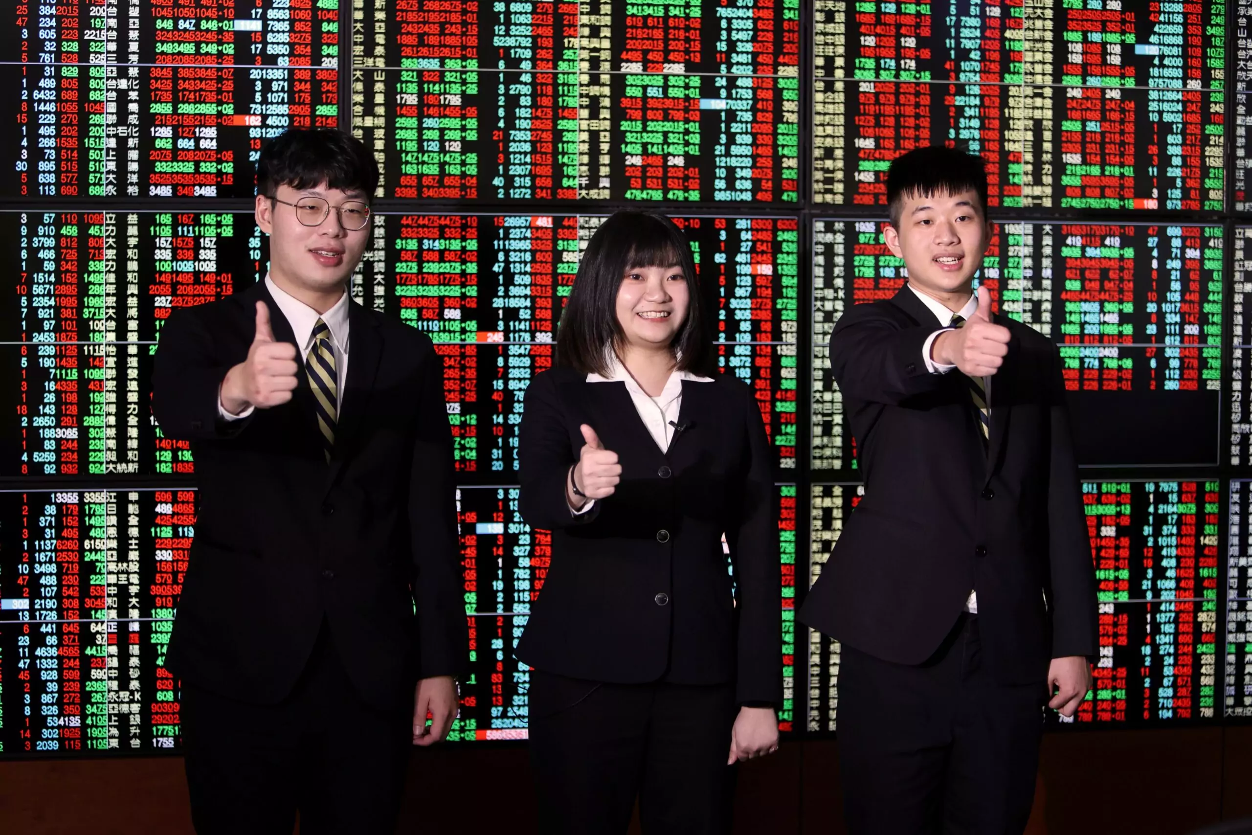 德明科大帶薪實習10年有成 Z世代職場大放異彩 德明科大帶薪實習10年有成 Z世代職場大放異彩