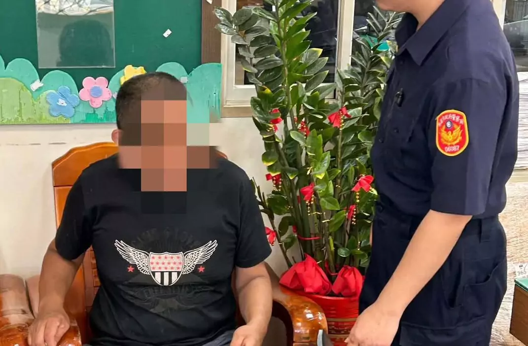 大園身障男疑遭人利用捲入竊案 警還他清白加碼送暖 大園身障男疑遭人利用捲入竊案 警還他清白加碼送暖
