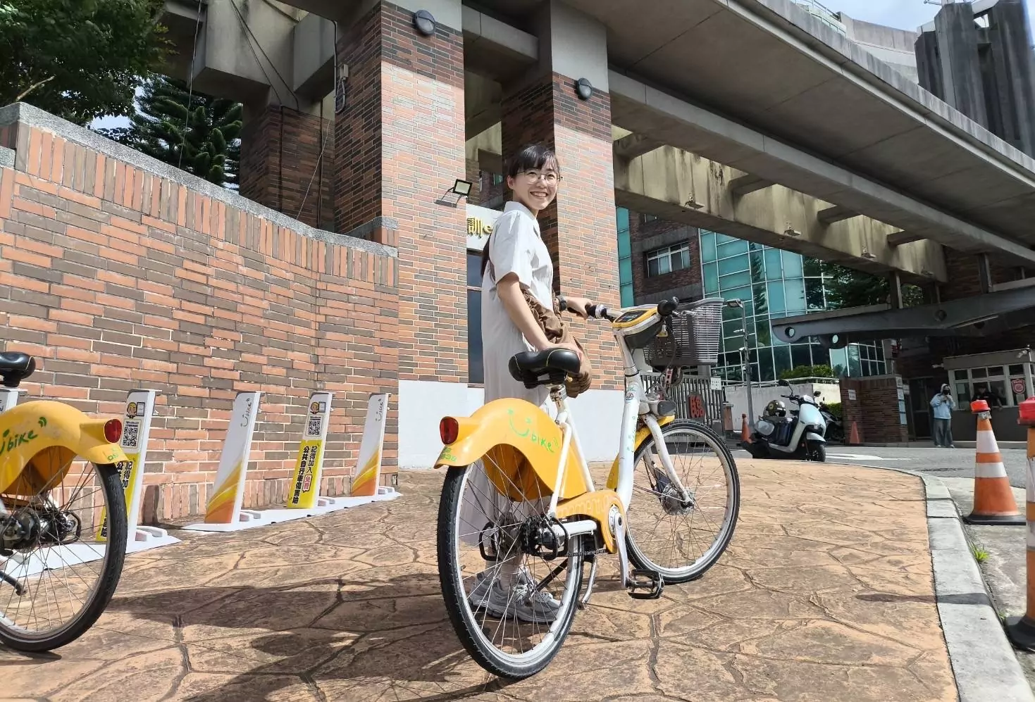 勞動部桃竹苗分署設置YouBike站 串聯周邊公共運輸 勞動部桃竹苗分署設置YouBike站 串聯周邊公共運輸