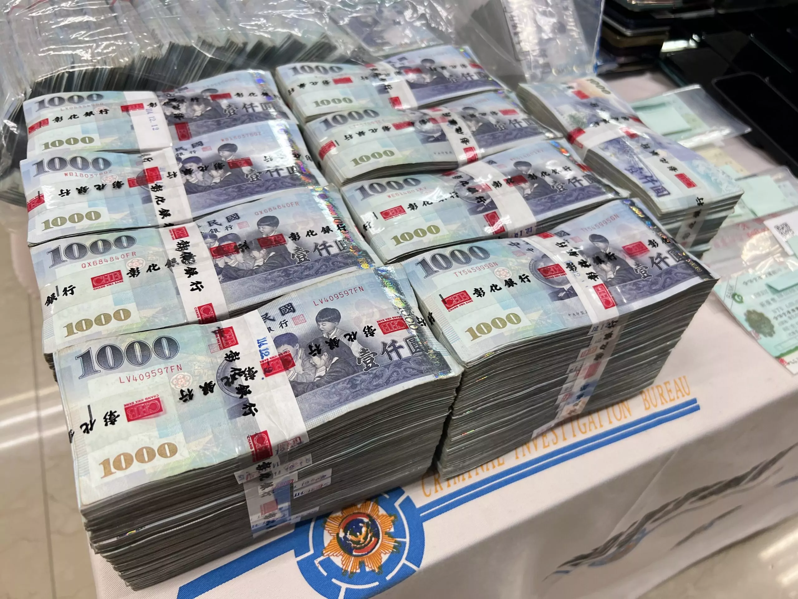 靠「博奕遊戲點數換現金」洗錢 違法幣商經手逾80億被逮 IMG 4472 scaled