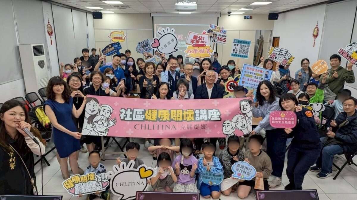 寵愛媽咪防詐騙!壢警聯手名醫韓柏檉 母親節快閃反詐宣導 S 23511096 0