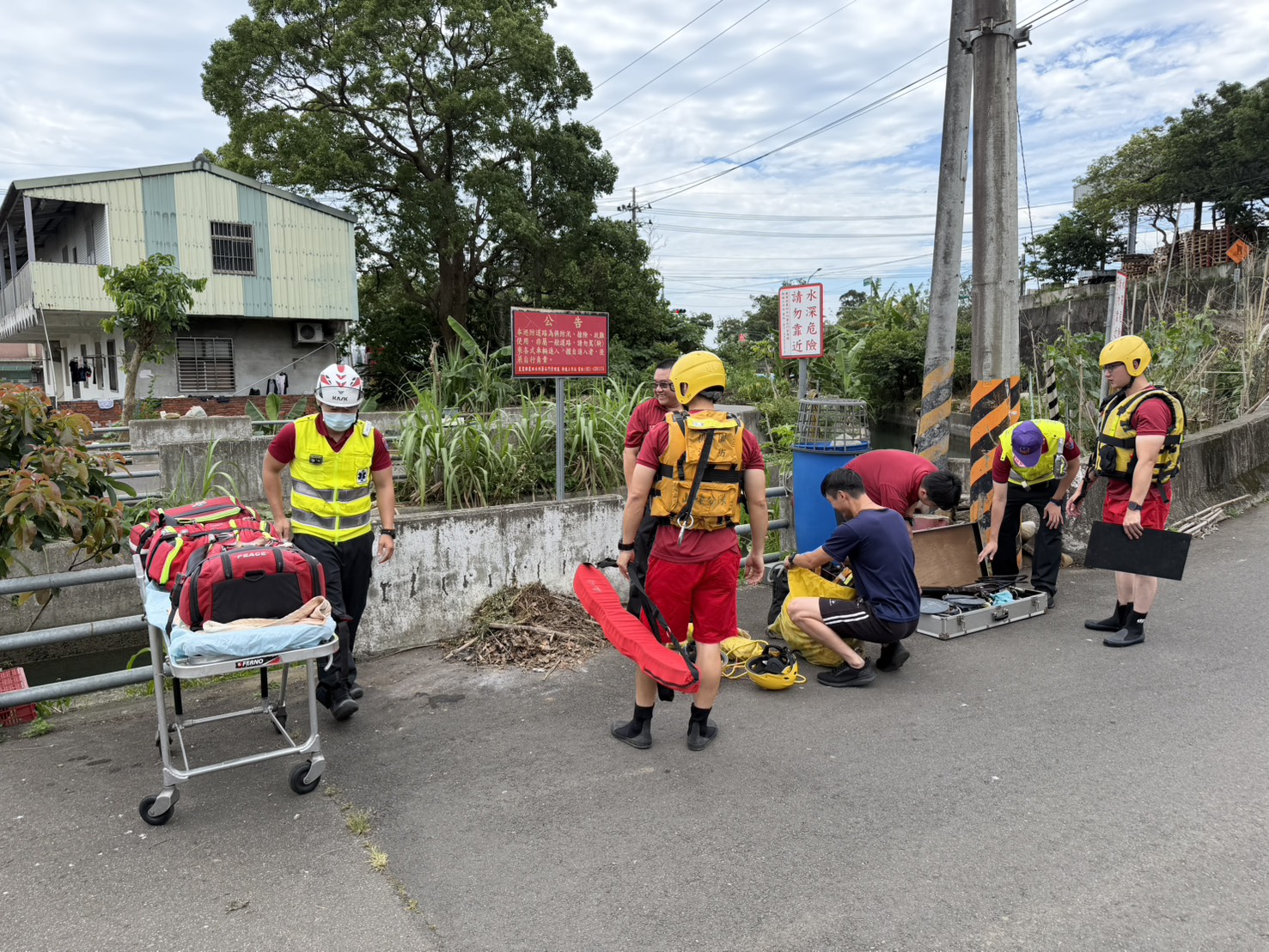 預防夏季溺水憾事 桃消山峰分隊提醒正確戲水防護觀念 S 844415027 0