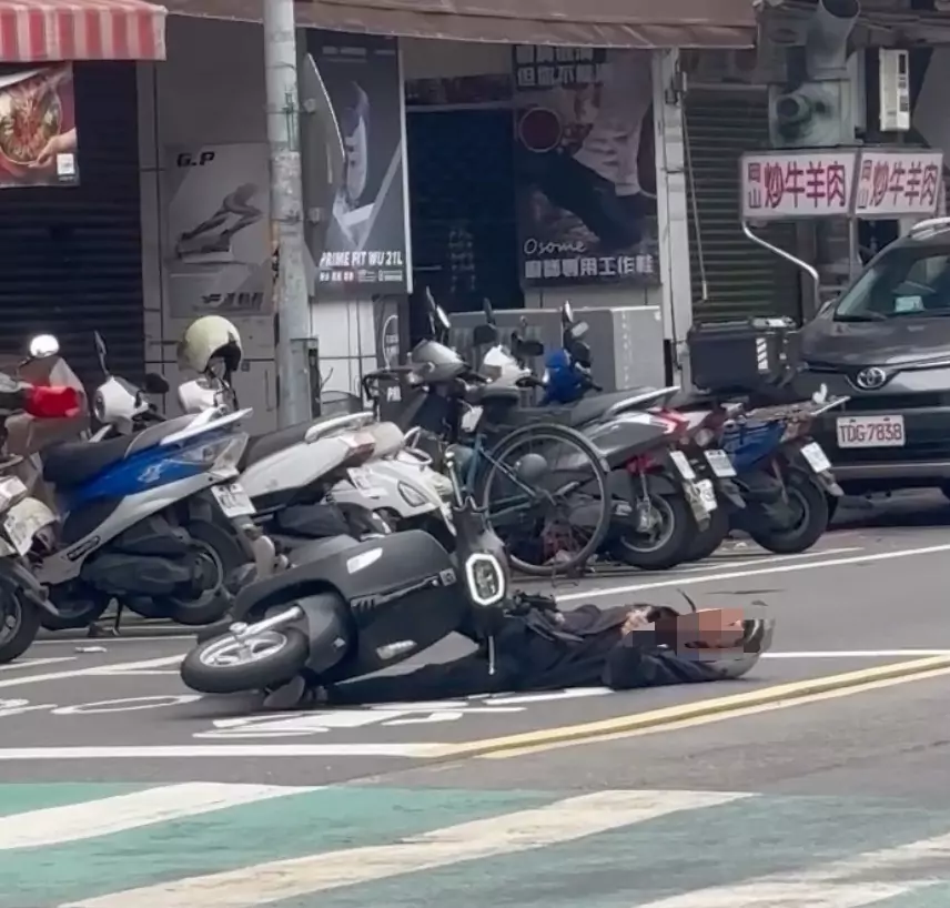 桃園男吸喪屍煙彈秒斷電路倒 下秒竟爬起毒駕 桃園男吸喪屍煙彈秒斷電路倒 下秒竟爬起毒駕