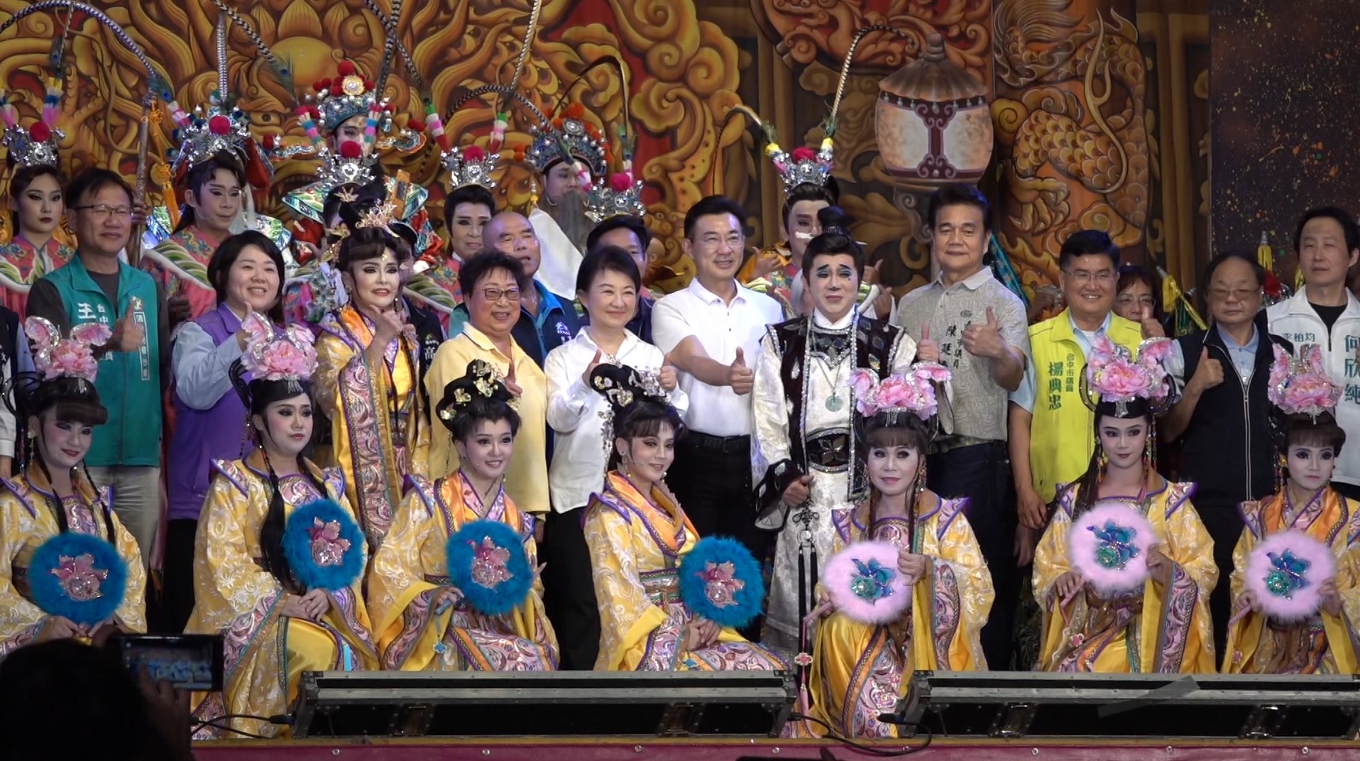 台中媽祖文化節壓軸 明華園梧棲朝元宮獻演 台中媽祖文化節壓軸 明華園梧棲朝元宮獻演
