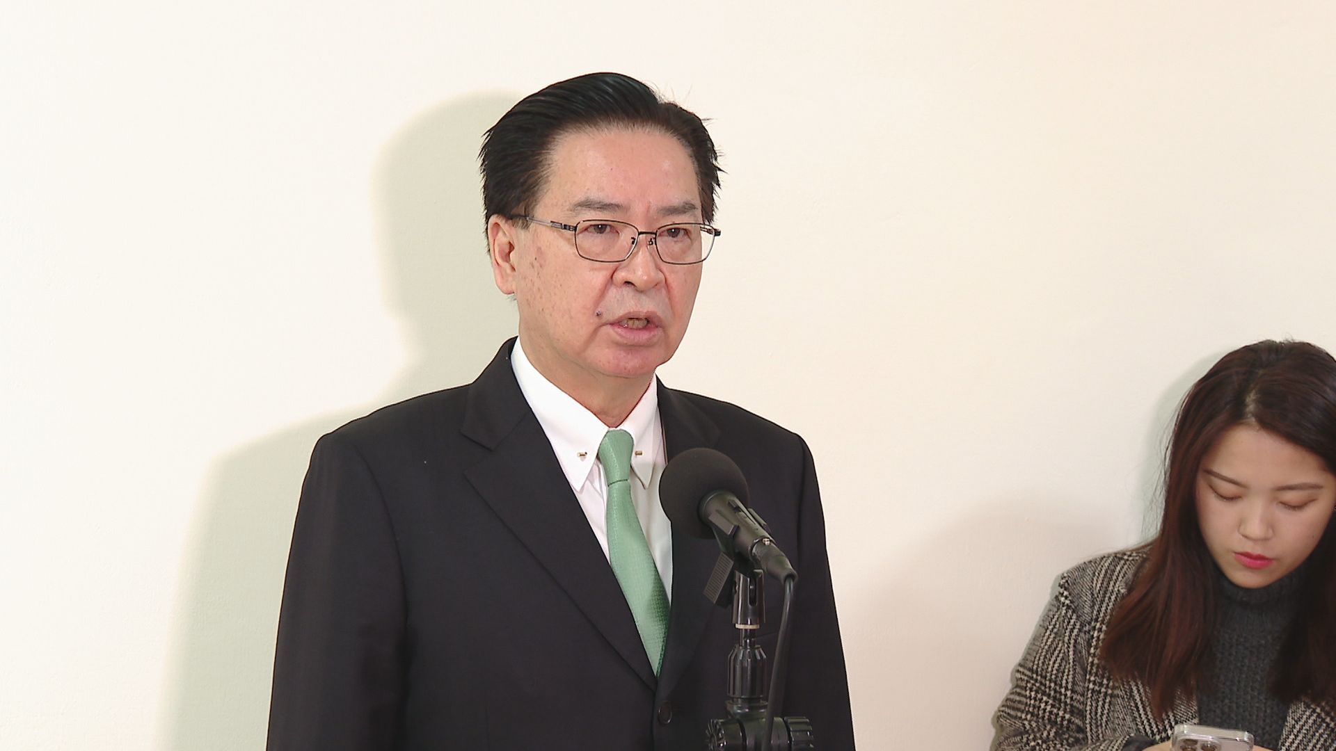 吳釗燮秀4圖曝中國經濟放緩 專家示警市場缺希望:趁來得及遠離 吳釗燮秀4圖曝中國經濟放緩 專家示警市場缺希望:趁來得及遠離