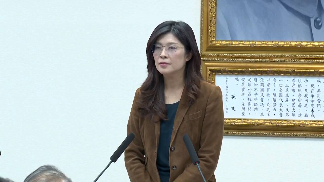 挺台美國參議員當面建議鄭麗文 和民進黨合作完成國防預算 挺台美國參議員當面建議鄭麗文 和民進黨合作完成國防預算