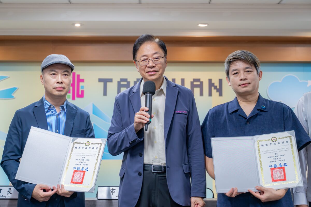 致力保存纏花、粧佛珍貴傳藝 張善政授證2無形文資保存者 222a22e2 e69e 4ec3 b691 99a9d870305a