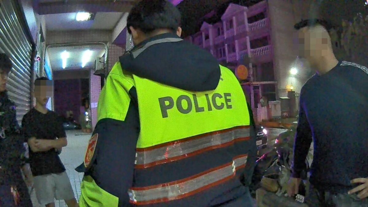 【有片】與友起口角烙人相約談判 18歲男竟亮刀揮舞下場曝 2569914 0