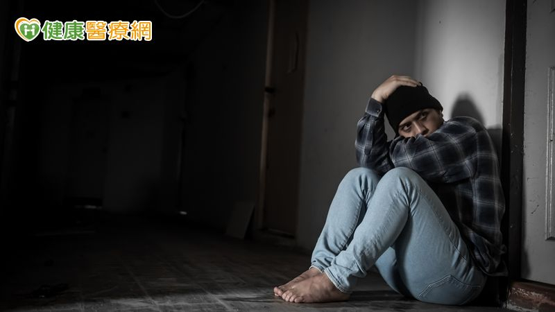 一吸就像喪屍?依托咪酯遭濫用 3大健康風險一次看 一吸就像喪屍?依托咪酯遭濫用 3大健康風險一次看