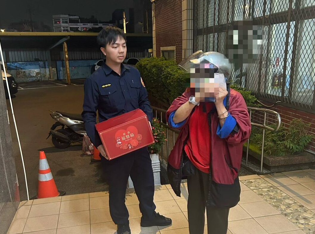 大園警蘇柏魁積極阻詐關懷弱勢 獲警勤區、服務楷模雙料表揚