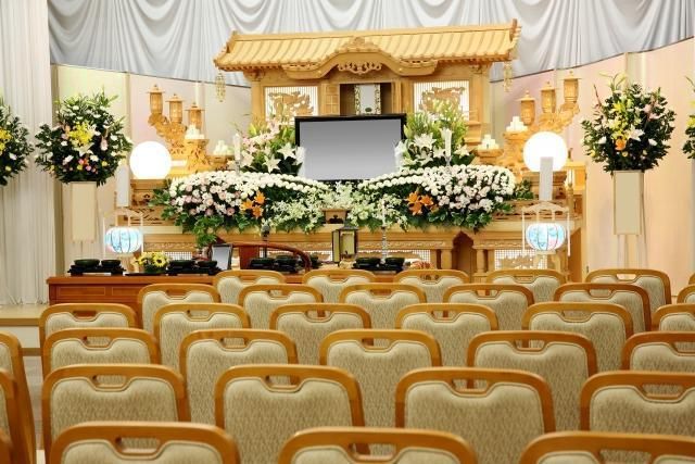 高雄資深師校內墜樓亡 妹長文痛悼「傻哥哥」6/6舉辦追思式 高雄資深師校內墜樓亡 妹長文痛悼「傻哥哥」6/6舉辦追思式